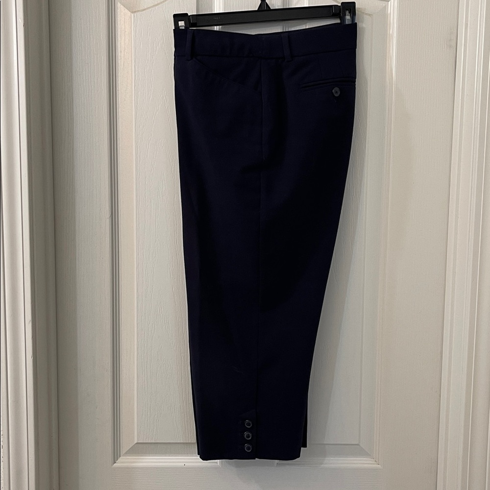 212 Collection Capri - Navy.  Womens: 8P.